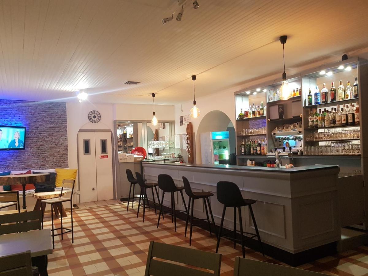 Le Saint Jean Hotel Barbentane ภายนอก รูปภาพ